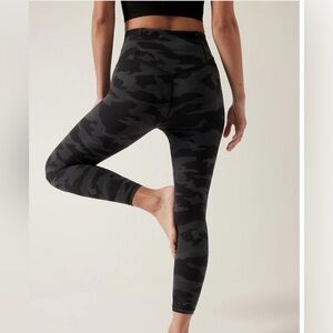 ELATION CAMO 7/8 TIGHT (Brand New)